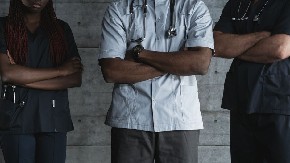 Profesionales sanitarios en un hospital de la Comunidad de Madrid