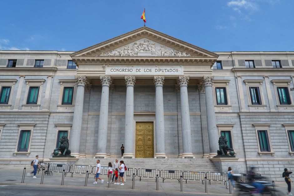 Fachada de la Real Casa de Correos, sede de la Presidencia de la Comunidad de Madrid en la Puerta del Sol