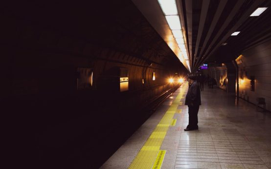 Andén de una estación de Metro de Madrid